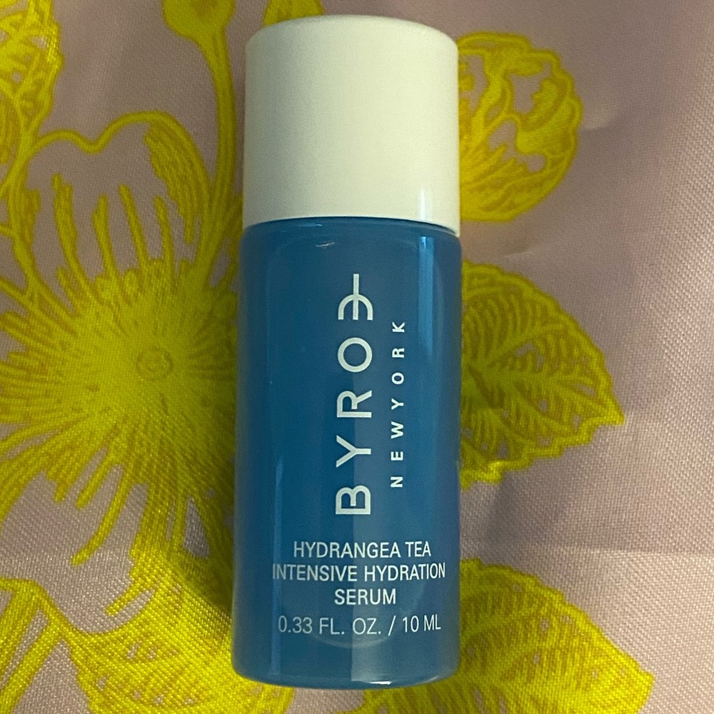 ⭐️HP⭐️🆕BYROE|Hydrangea Tea Intensive Hydration Serum